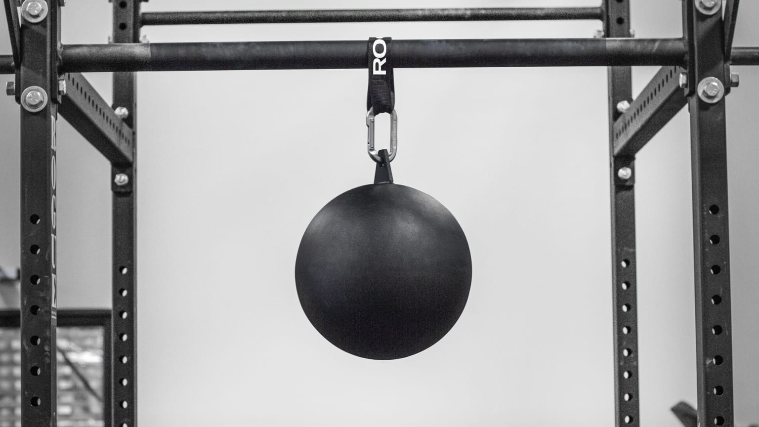Rogue fitness best sale pull up bar